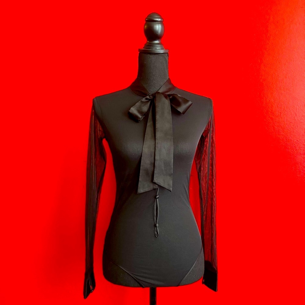 🖤 Elegant Black Bow Tie Women's Bodysuit
